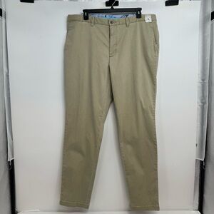 NWT Tommy Bahama Boracay Flat Front Chino Pants Mens W42 X L36 Khaki